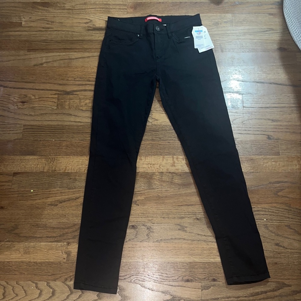 🆕 women’s UnionBay Black Skinny jeans